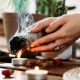گیاه مریم‌گلی با برگ‌های سبز خاکستری برای مدیتیشن و پاکسازی انرژی